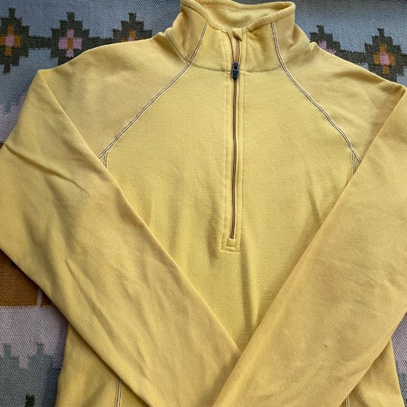 🔴 Patagonia Capeline Top - Picture 2 of 5